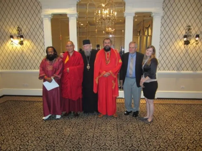 Participants of the round table "Science and Religion" in the framework of the Second International Congress "Global Future 2045"