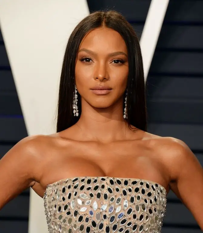 Lais Ribeiro: talambuhay, pagkamalikhain, karera, personal na buhay