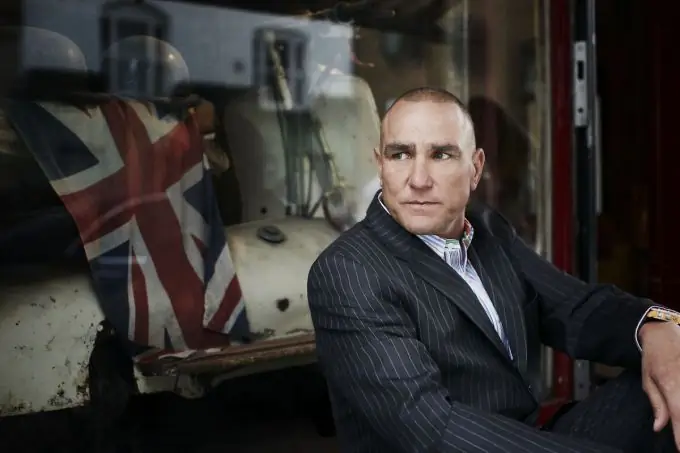 Pelakon dan pemain bola sepak Vinnie Jones