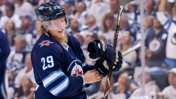 Patrick Laine: biografia, criatividade, carreira, vida pessoal