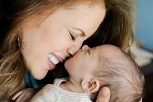 Alyssa Milano with her child