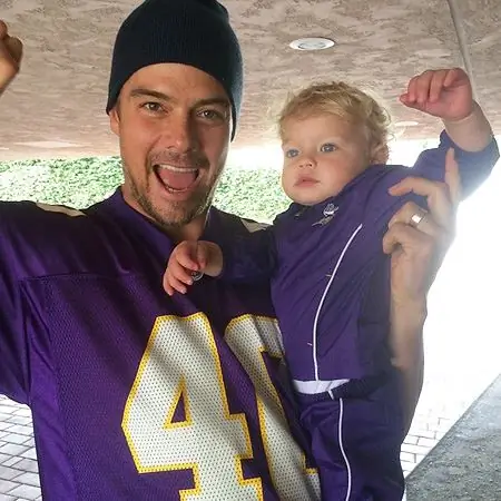 Josh Duhamel met zijn zoon