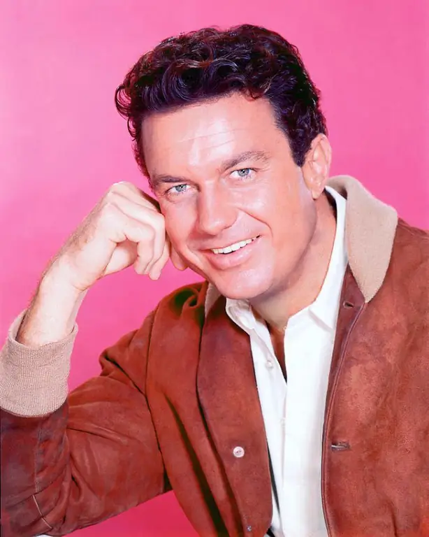 Cliff Robertson