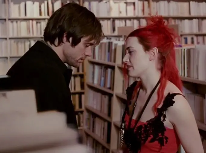 "Eternal Sunshine of the Spotless Mind" - una película sobre las dificultades en el amor