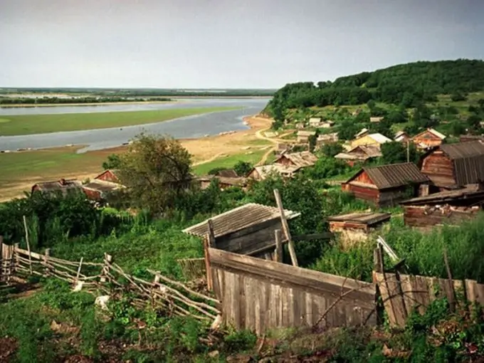 Comment déménager dans un village