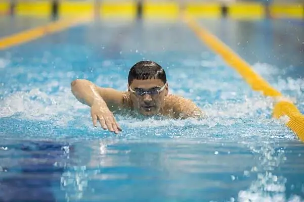 Swimmer Alexander Popov: kev ua si nawv, lag luam thiab tsev neeg