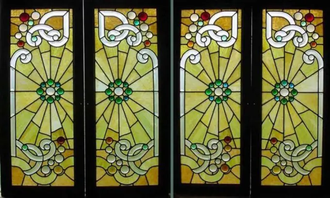 The history of stained glass in Russia and the world